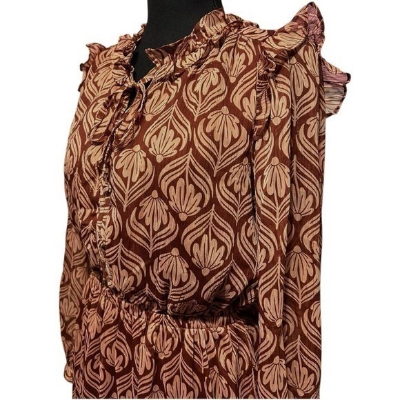 LC Lauren Conrad Dresses & Skirts - LC Lauren Conrad Floral Ruffle Dress Long Sleeve Shimmer Medium Boho